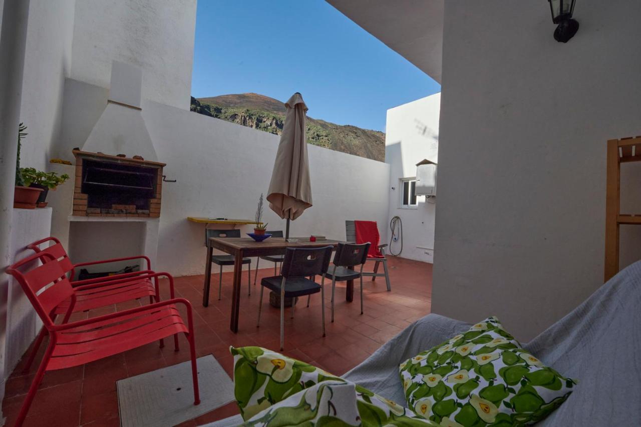 Casa Marysol Tamaduste 12M From The Sea, Terrace & Bbq Kültér fotó